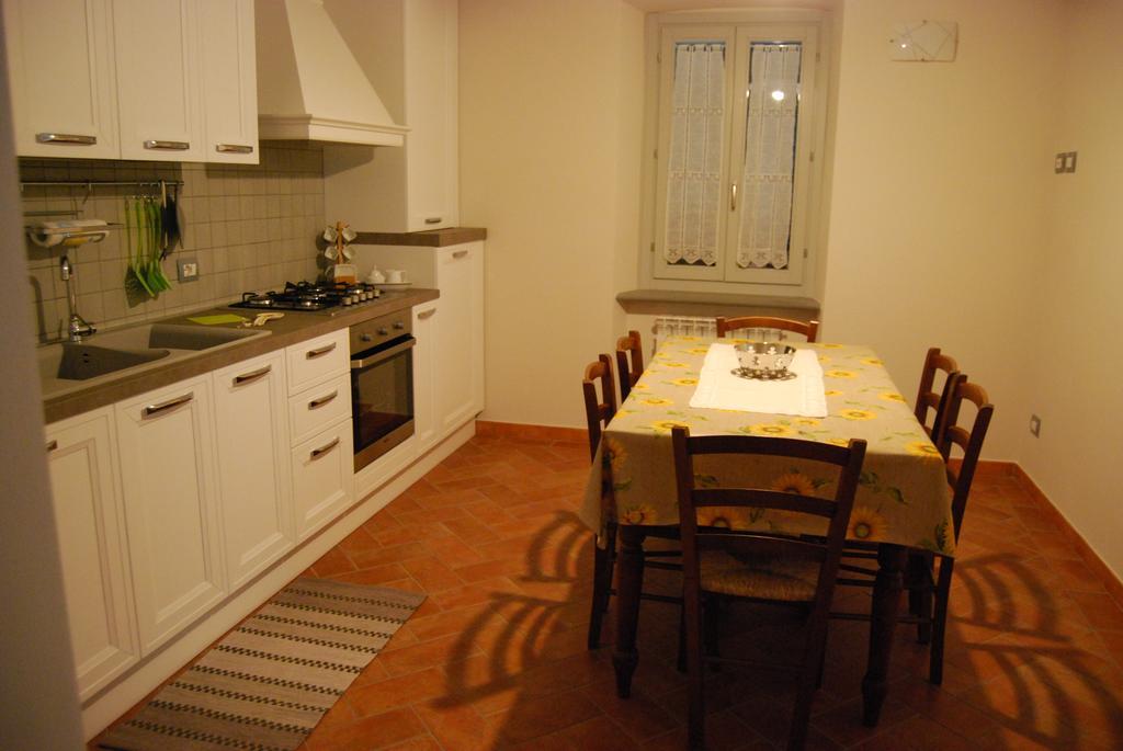 Appartamento Casa Girella Terontola Camera foto