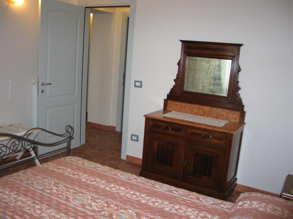 Appartamento Casa Girella Terontola Camera foto